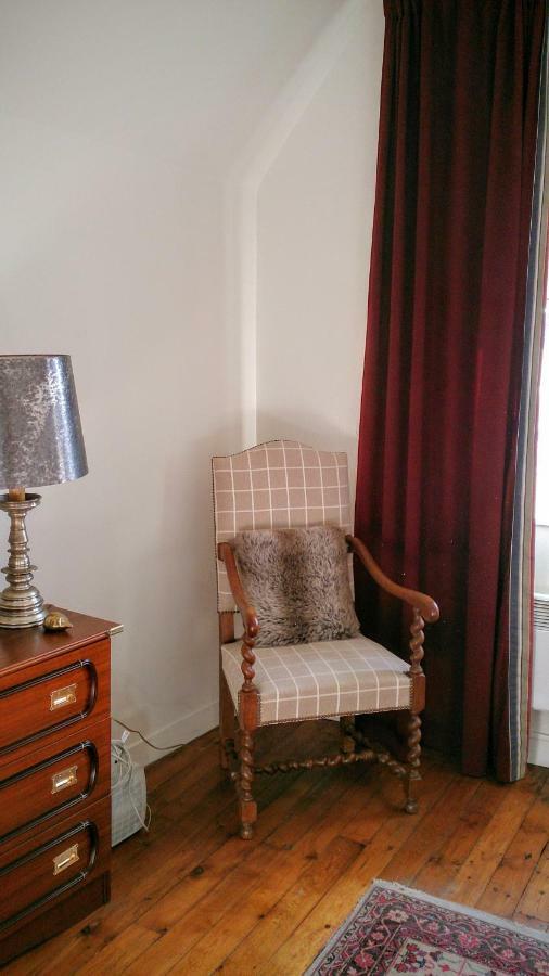 T2 Sur Les Places Arras Bagian luar foto